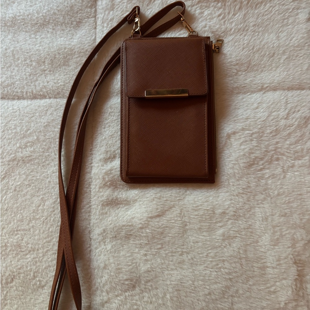 Elegant Brown Crossbody Bag